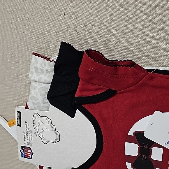 0-3m NFL AZ Cardinals 3 Piece Onesie Set - Picture 8 of 10